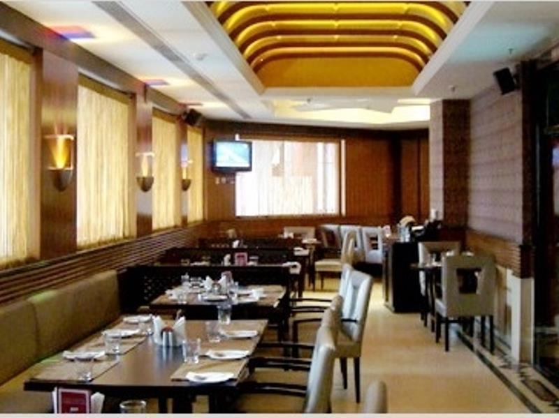 Chanson Grand Westend Deli Exterior foto
