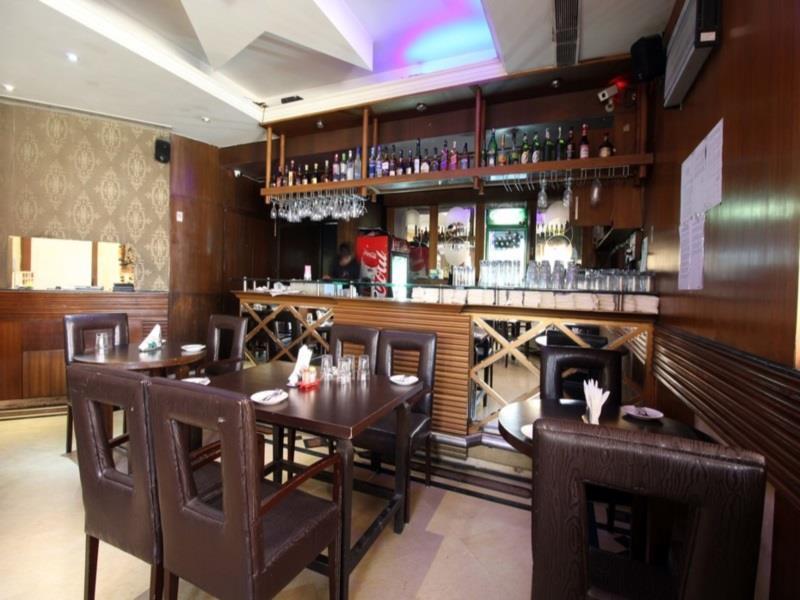 Chanson Grand Westend Deli Exterior foto